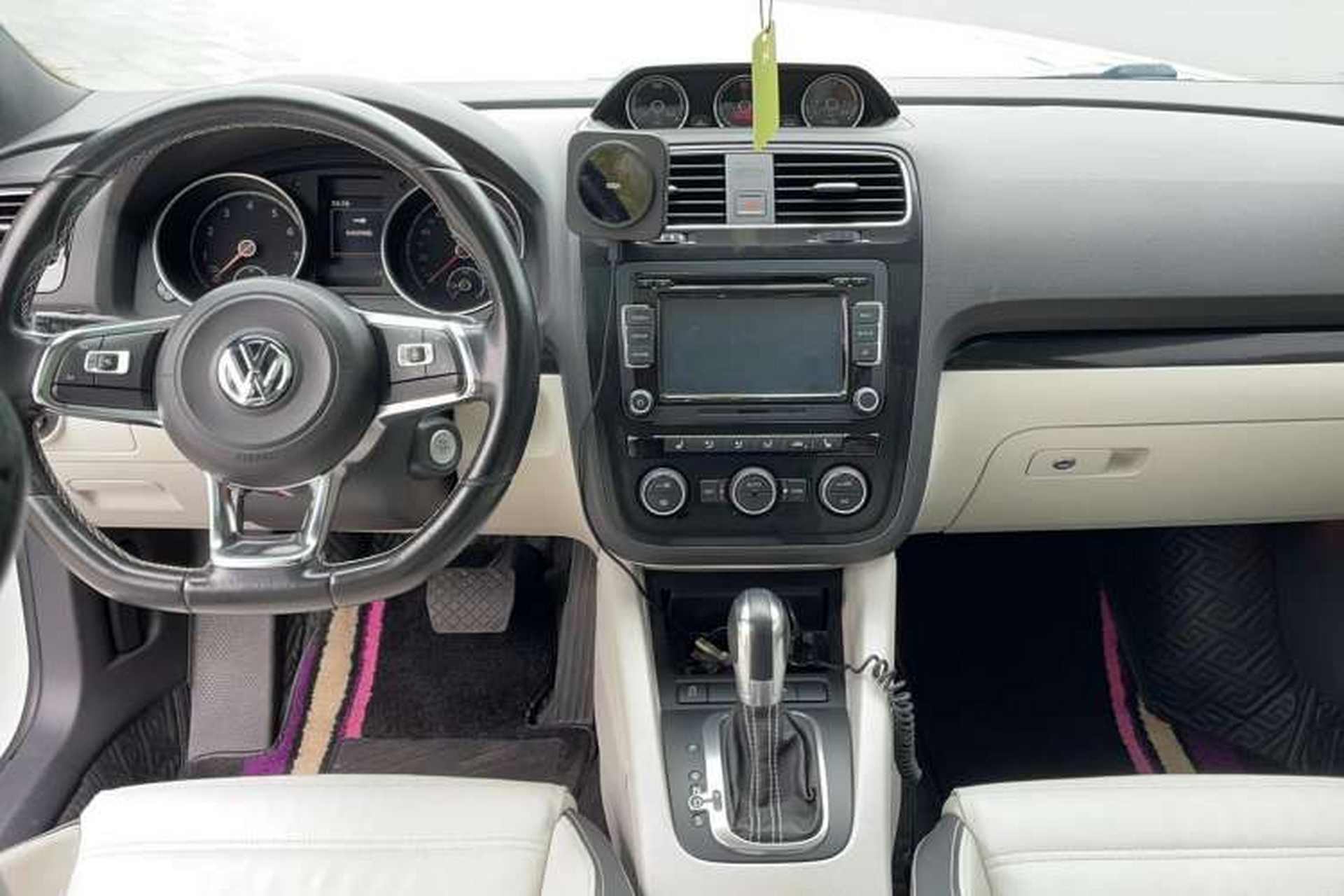 Used Volkswagen Scirocco 2015 2.0 TSI Luxury Edition Center Console