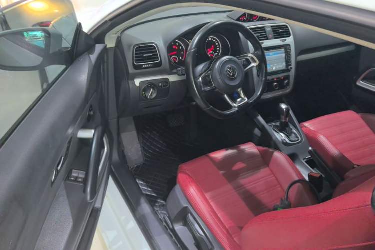 Used Volkswagen Scirocco 2015 1.4TSI Fashion Edition Driver Seat
