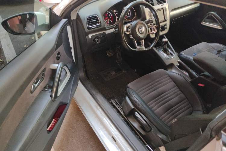 Used Volkswagen Scirocco 2015 1.4TSI Fashion Edition Driver Seat