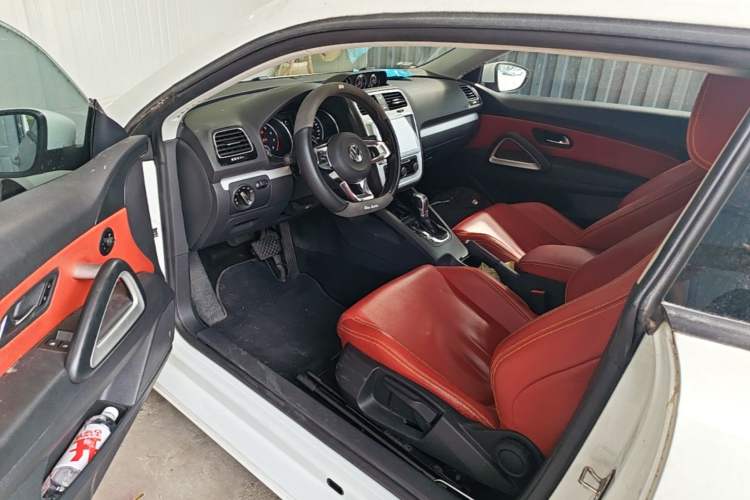 Used Volkswagen Scirocco 2015 1.4TSI Fashion Edition Driver Seat