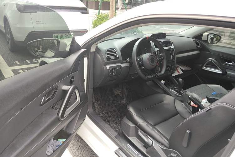 Used Volkswagen Scirocco 2015 1.4TSI Fashion Edition Driver Seat