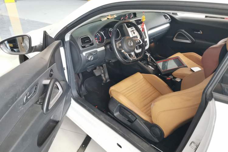 Used Volkswagen Scirocco 2015 1.4TSI Comfort Edition Driver Seat