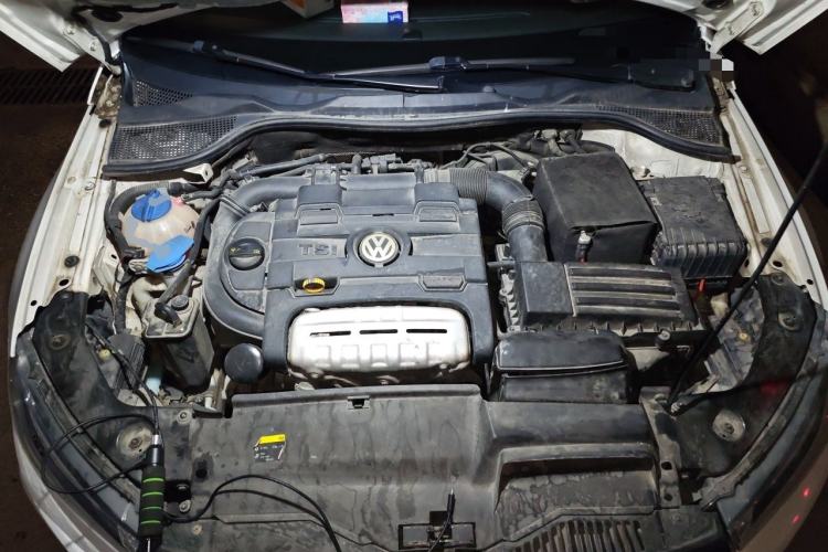 Used Volkswagen Scirocco 2015 1.4TSI Comfort Edition Engine Bay