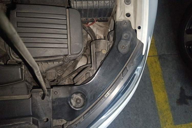 Used Volkswagen Scirocco 2015 1.4TSI Fashion Edition Engine Bay Left