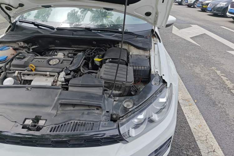 Used Volkswagen Scirocco 2015 1.4TSI Fashion Edition Engine Bay Left