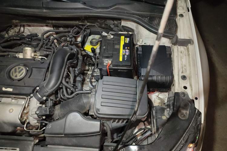 Used Volkswagen Scirocco 2015 1.4TSI Fashion Edition Engine Bay Left