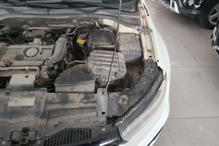 Used Volkswagen Scirocco 2015 1.4TSI Fashion Edition Engine Bay Left