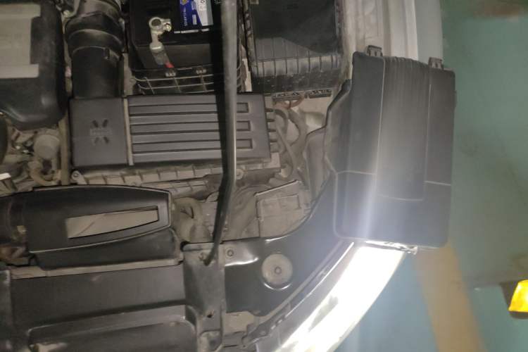 Used Volkswagen Scirocco 2015 2.0 TSI Luxury Edition Engine Bay Left