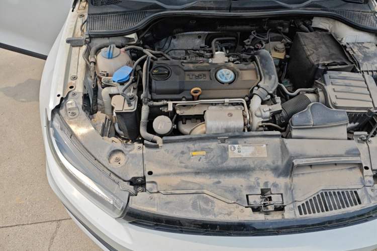 Used Volkswagen Scirocco 2015 1.4TSI Fashion Edition Engine Bay Right