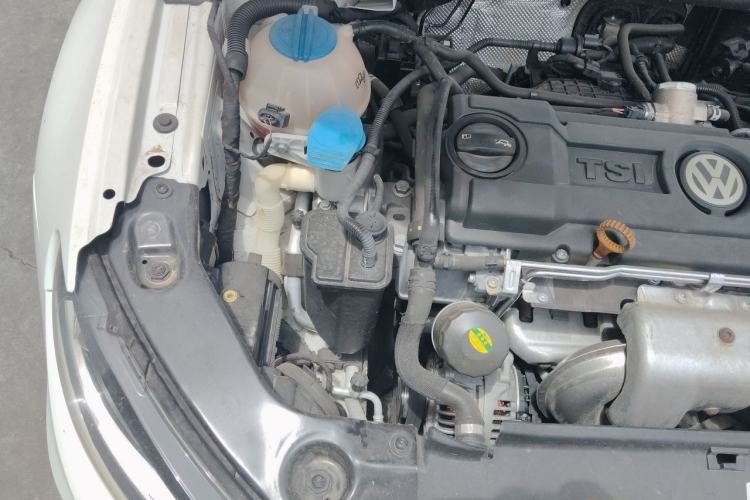 Used Volkswagen Scirocco 2015 1.4TSI Fashion Edition Engine Bay Right