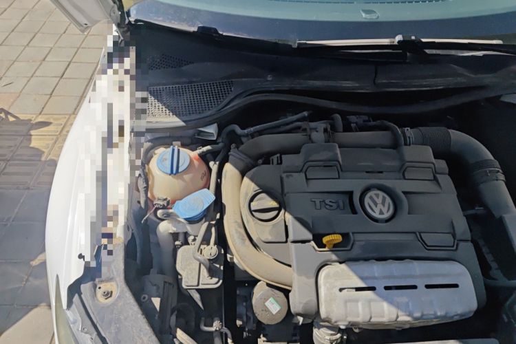 Used Volkswagen Scirocco 2015 1.4TSI Comfort Edition Engine Bay Right