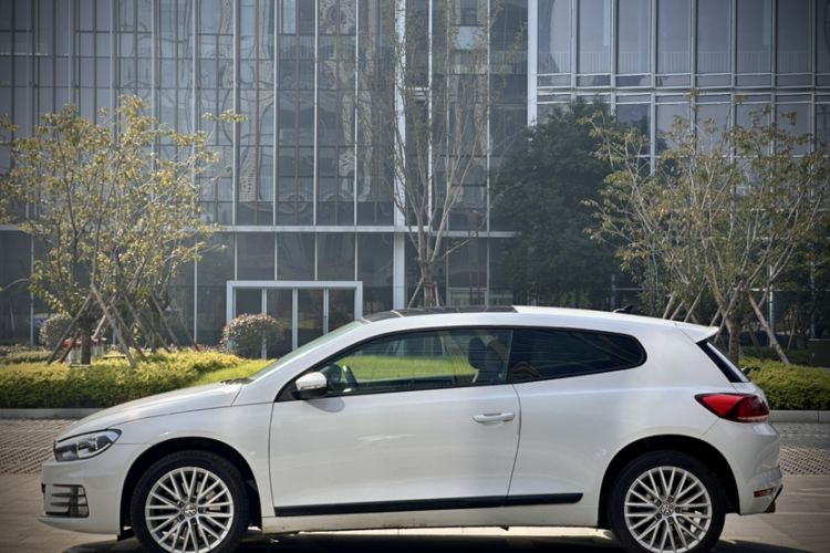 Used Volkswagen Scirocco 2015 2.0 TSI Luxury Edition Exterior 3
