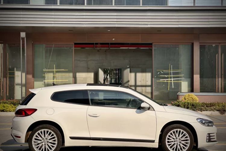 Used Volkswagen Scirocco 2015 2.0 TSI Luxury Edition Exterior 4