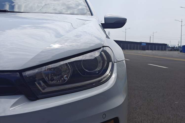 Used Volkswagen Scirocco 2015 1.4TSI Comfort Edition Exterior 5