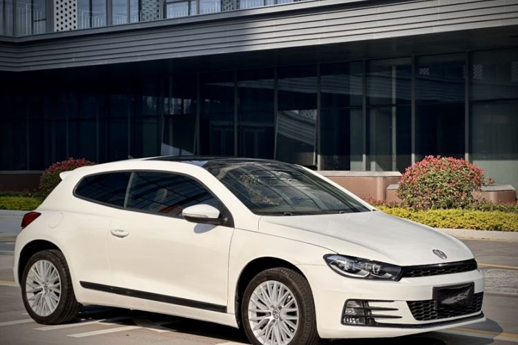Used Volkswagen Scirocco 2015 2.0 TSI Luxury Edition Exterior 6