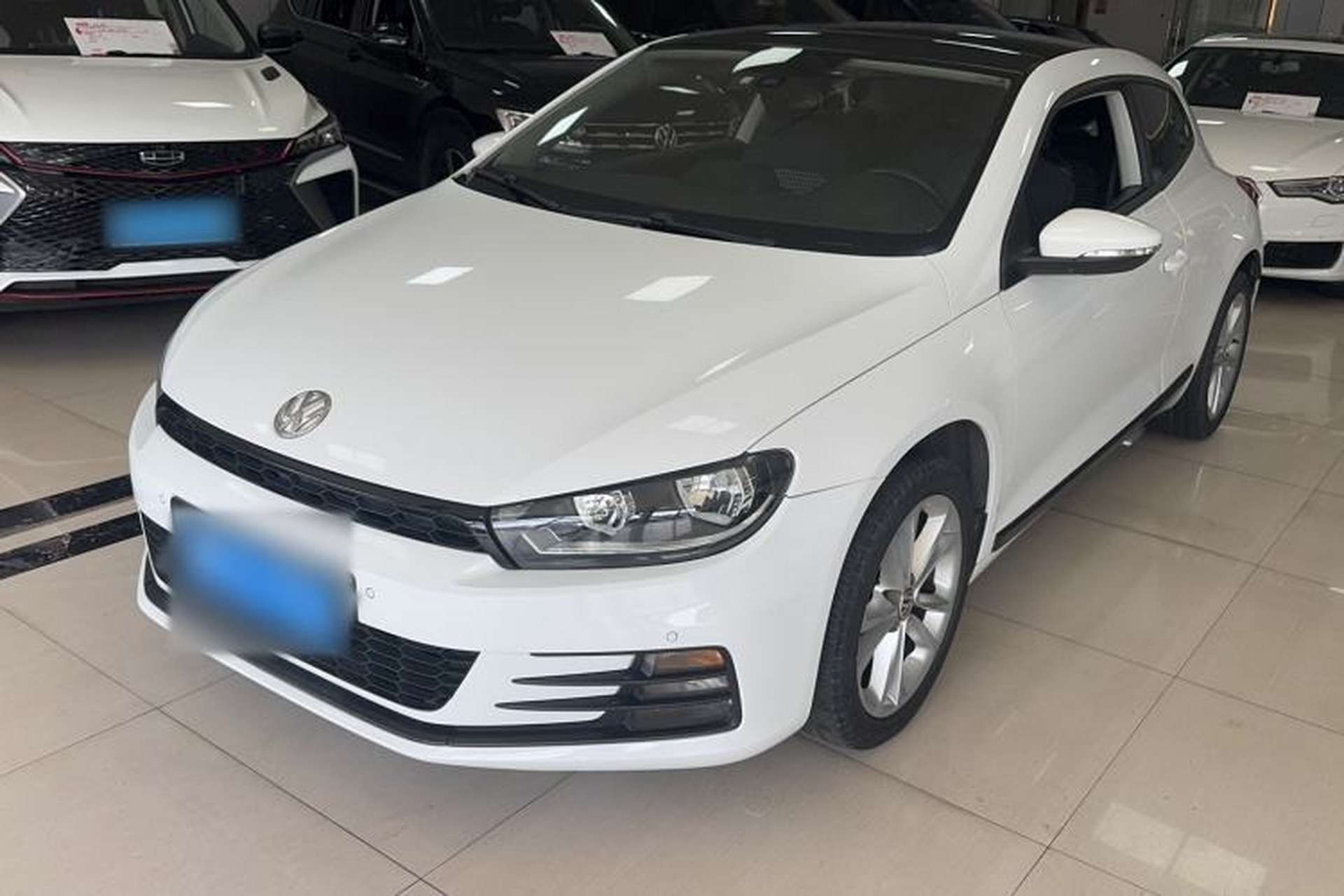 Used Volkswagen Scirocco 2015 1.4TSI Comfort Edition Front Left 45 Deg