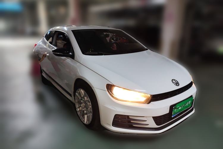 Used Volkswagen Scirocco 2015 1.4TSI Fashion Edition Front Right 45 Deg