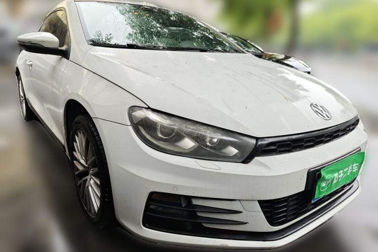 Used Volkswagen Scirocco 2015 2.0 TSI Luxury Edition Front Right 45 Deg