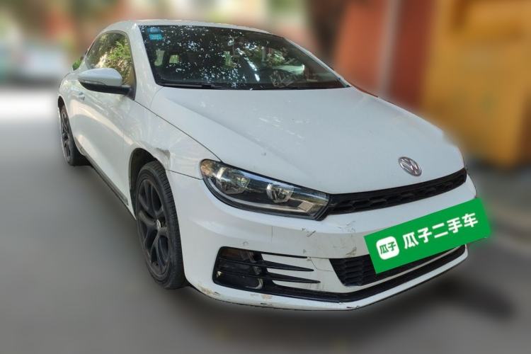 Used Volkswagen Scirocco 2015 1.4TSI Fashion Edition Front Right 45 Deg