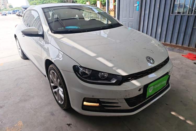 Used Volkswagen Scirocco 2015 1.4TSI Fashion Edition Front Right 45 Deg