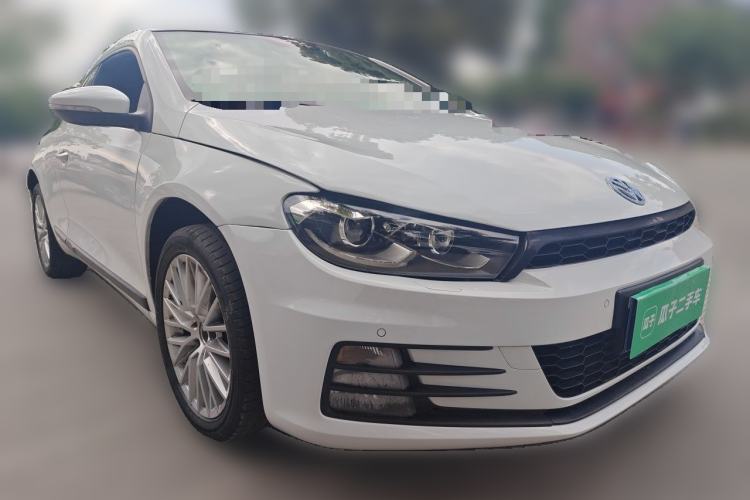 Used Volkswagen Scirocco 2015 2.0 TSI Luxury Edition Front Right 45 Deg