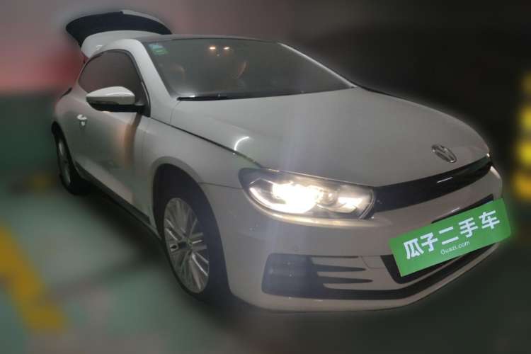 Used Volkswagen Scirocco 2015 2.0 TSI Luxury Edition Front Right 45 Deg
