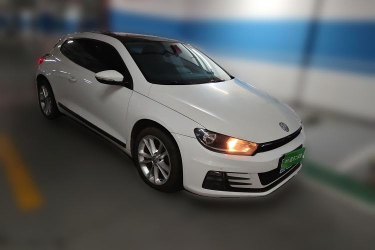 Used Volkswagen Scirocco 2015 1.4TSI Comfort Edition Front Right 45 Deg