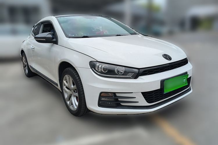 Used Volkswagen Scirocco 2015 1.4TSI Fashion Edition Front Right 45 Deg