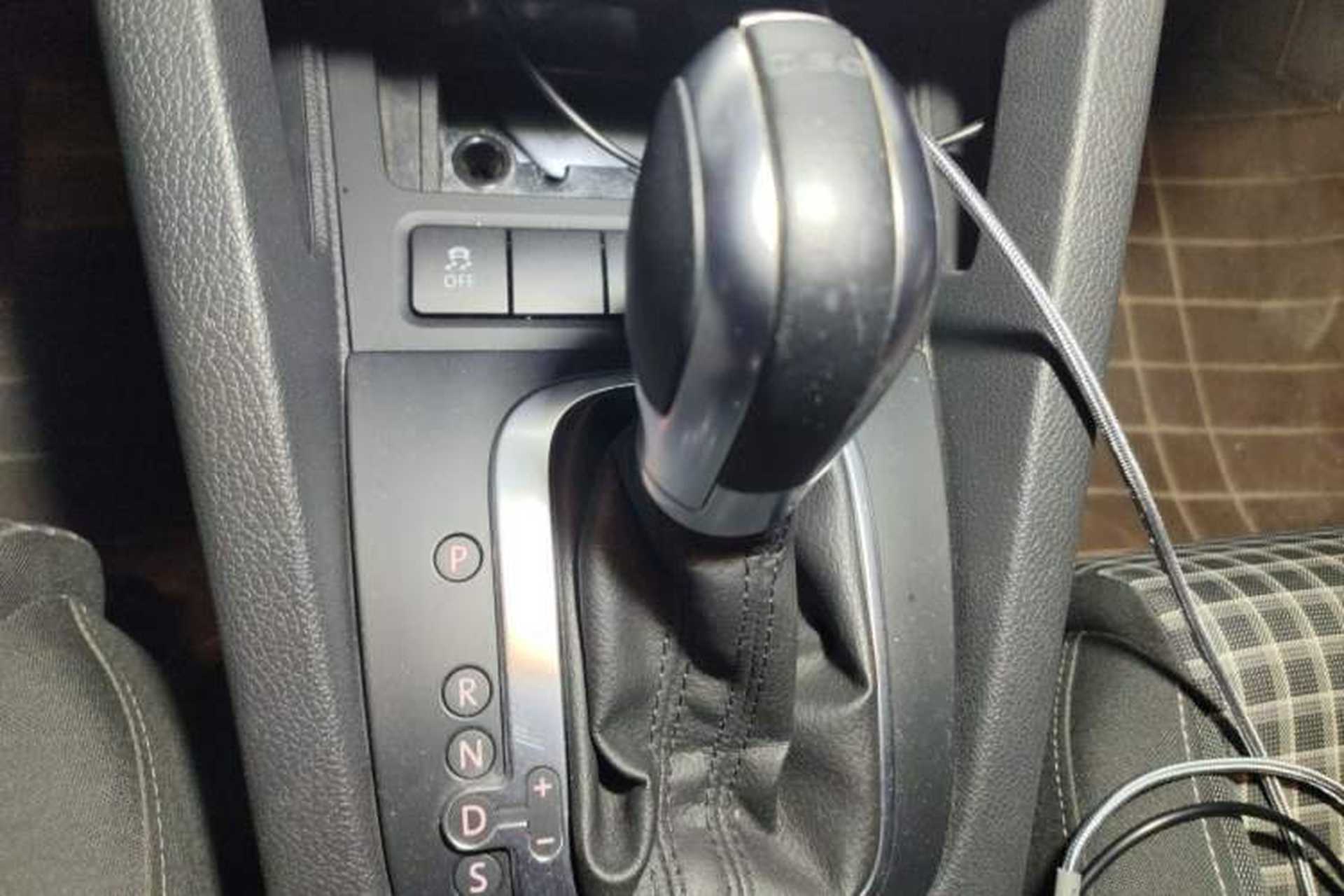 Used Volkswagen Scirocco 2015 1.4TSI Fashion Edition Gear Lever