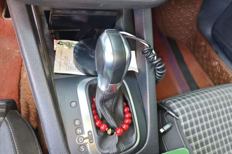 Used Volkswagen Scirocco 2015 1.4TSI Fashion Edition Gear Lever