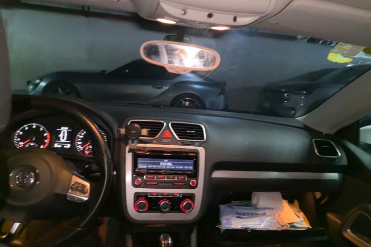 Used Volkswagen Scirocco 2015 1.4TSI Comfort Edition Headliner