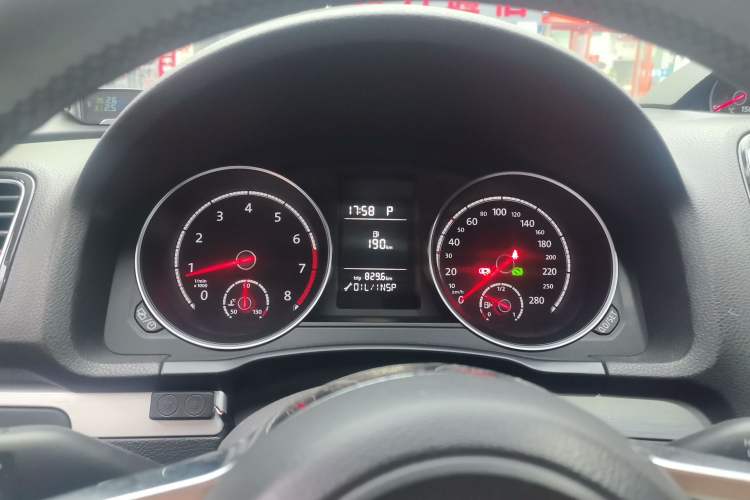 Used Volkswagen Scirocco 2015 1.4TSI Fashion Edition Instrument Cluster