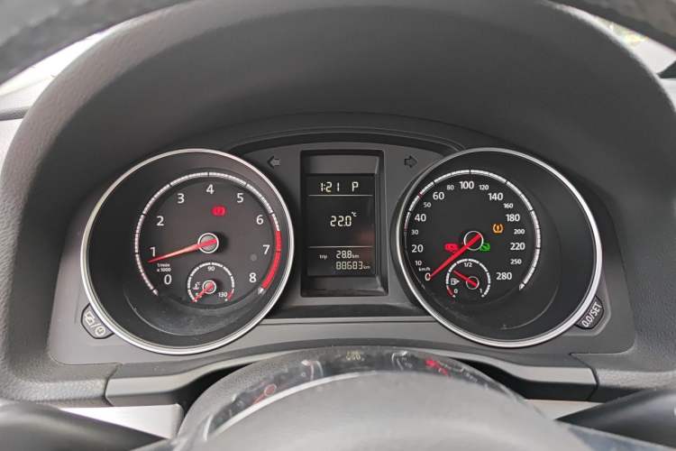 Used Volkswagen Scirocco 2015 1.4TSI Fashion Edition Instrument Cluster