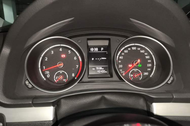 Used Volkswagen Scirocco 2015 1.4TSI Fashion Edition Instrument Cluster