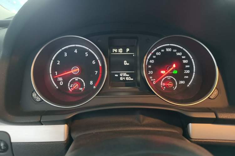 Used Volkswagen Scirocco 2015 1.4TSI Fashion Edition Instrument Cluster