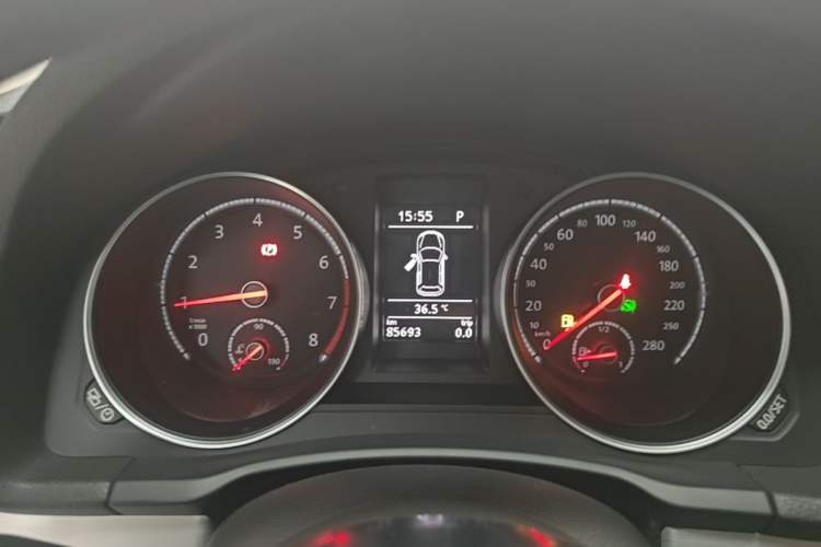 Used Volkswagen Scirocco 2015 1.4TSI Comfort Edition Instrument Cluster