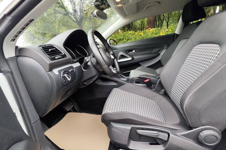 Used Volkswagen Scirocco 2015 1.4TSI Fashion Edition Interior 2