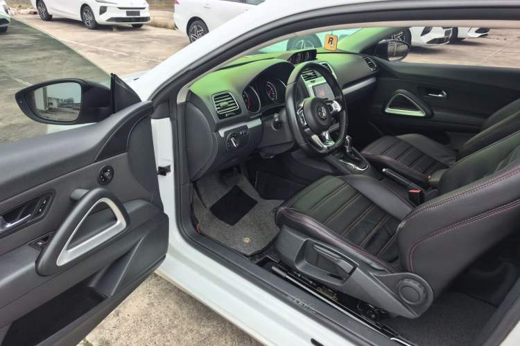 Used Volkswagen Scirocco 2015 1.4TSI Fashion Edition Interior 3