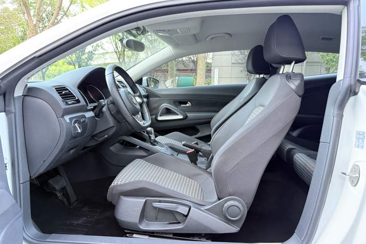 Used Volkswagen Scirocco 2015 1.4TSI Fashion Edition Interior 5