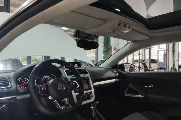 Used Volkswagen Scirocco 2015 1.4TSI Comfort Edition Interior 6