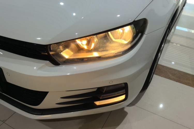 Used Volkswagen Scirocco 2015 1.4TSI Fashion Edition Left Front Headlight