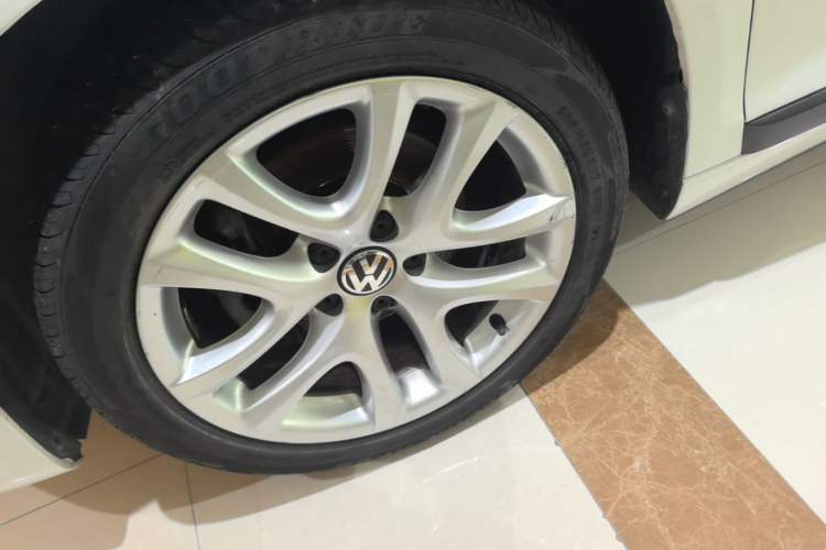 Used Volkswagen Scirocco 2015 1.4TSI Fashion Edition Left Front Wheel Hub
