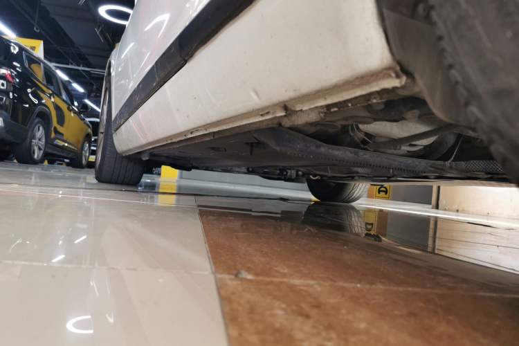 Used Volkswagen Scirocco 2015 1.4TSI Comfort Edition Left Side Sill