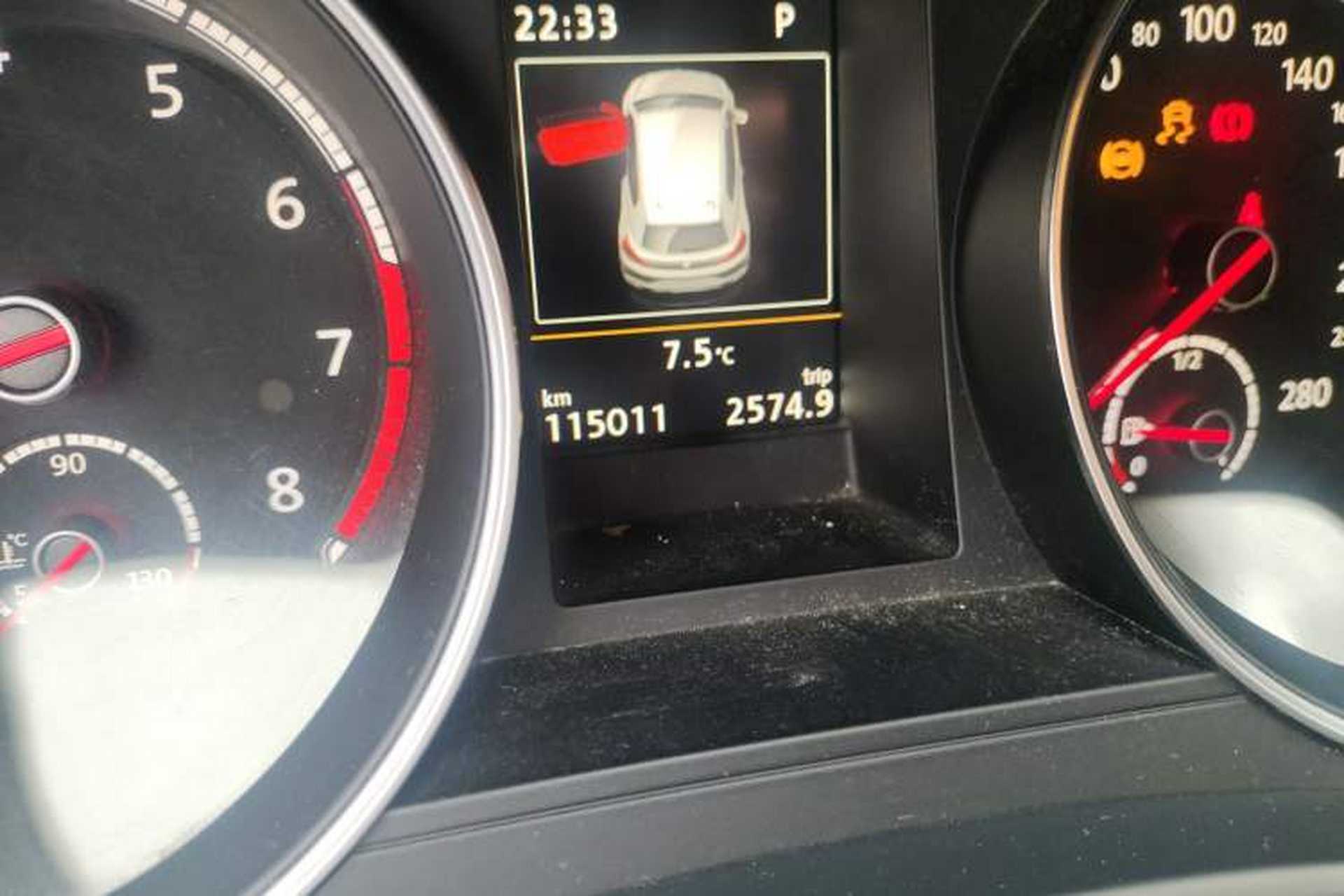 Used Volkswagen Scirocco 2015 2.0 TSI Luxury Edition Odometer Close Up