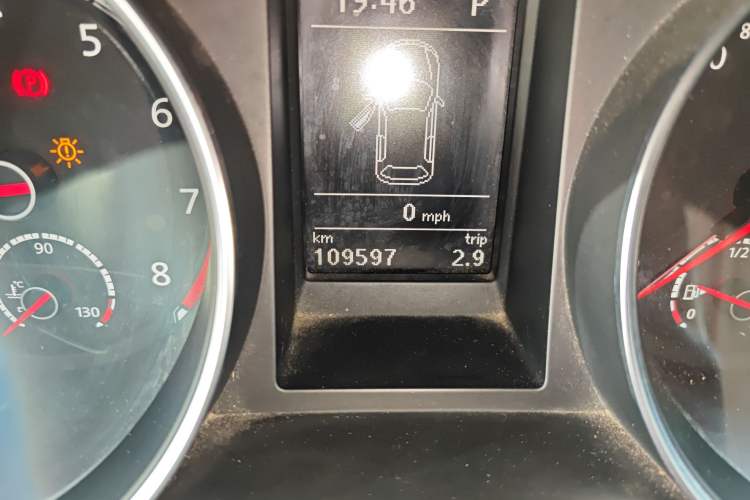 Used Volkswagen Scirocco 2015 1.4TSI Comfort Edition Odometer Close Up