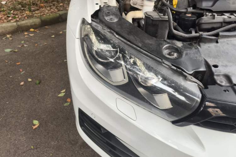 Used Volkswagen Scirocco 2015 2.0 TSI Luxury Edition Right Front Headlight