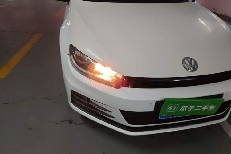 Used Volkswagen Scirocco 2015 1.4TSI Comfort Edition Right Front Headlight