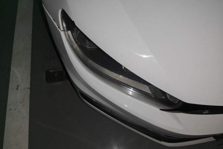 Used Volkswagen Scirocco 2015 1.4TSI Fashion Edition Right Front Headlight