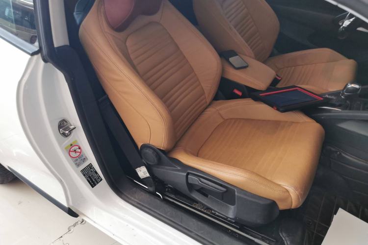 Used Volkswagen Scirocco 2015 1.4TSI Comfort Edition Right Front Seat