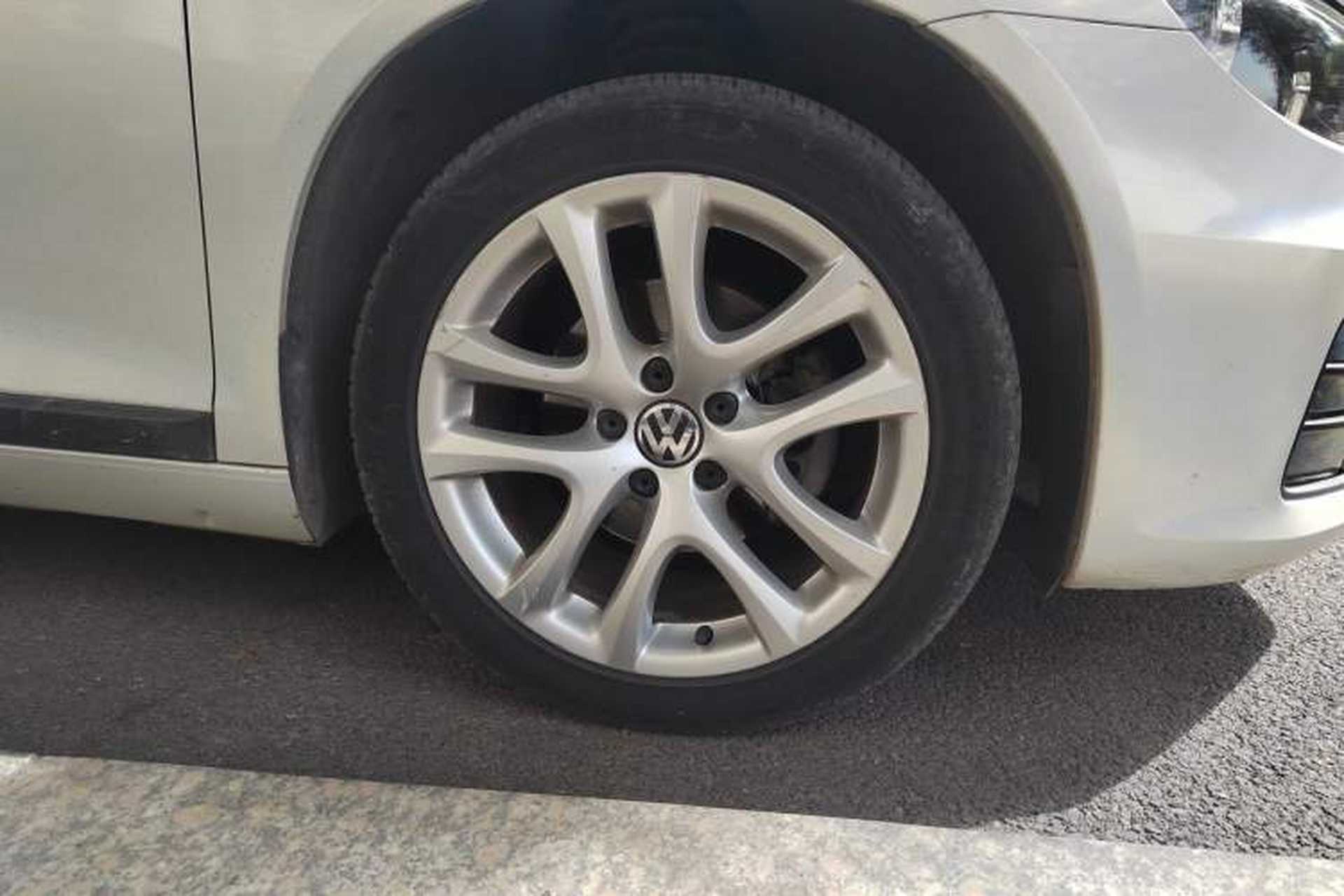 Used Volkswagen Scirocco 2015 1.4TSI Fashion Edition Right Front Wheel Hub